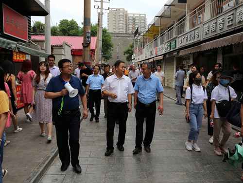 我跟党走·家乡蝶变 | 城市微更新 烟火气老菜场焕新生命力